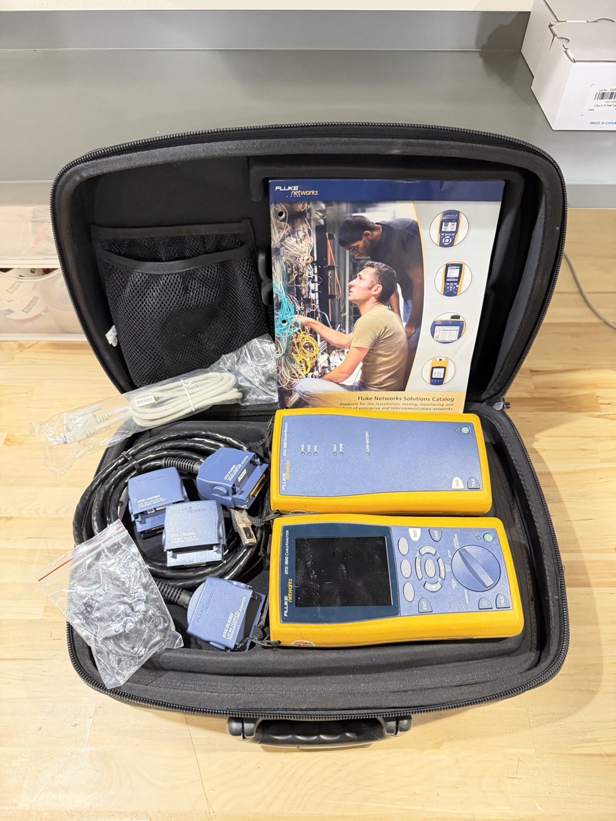 FLUKE NETWORKS DTX-1800 DTX CABLE ANALYZER KIT & PLA002 (TESTED) -FREE SHIPPING