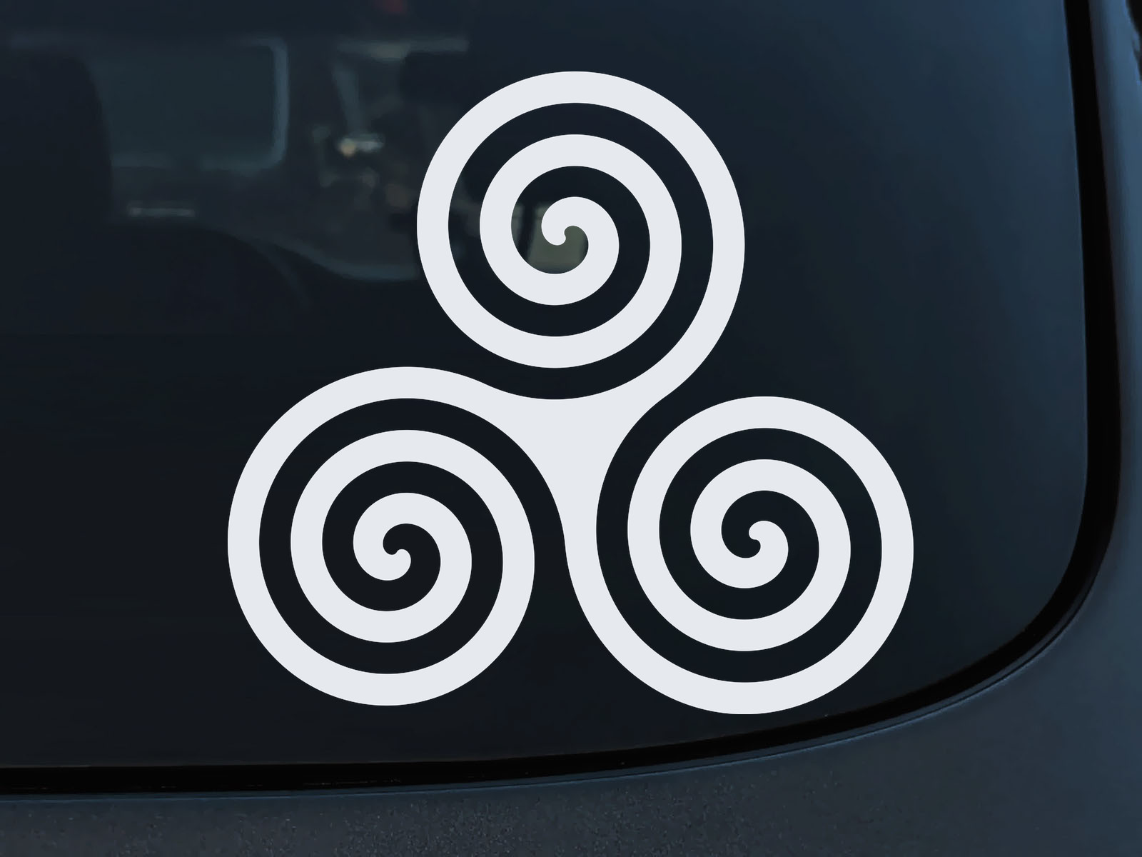 Triskelion Celtic Triskèle Symbol Vinyl Decal Car Water Bottle Tumbler Sticker
