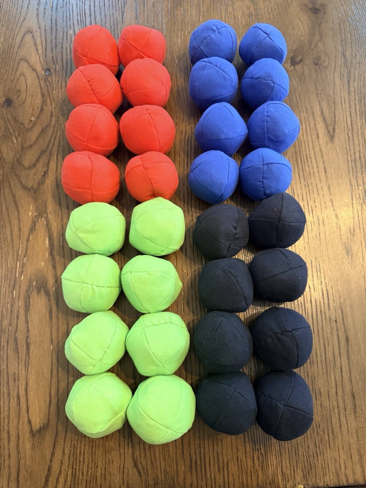 Tasdurian Juggling Bean Bag Ball Set 32 Balls w/ Carry Backpack Bag