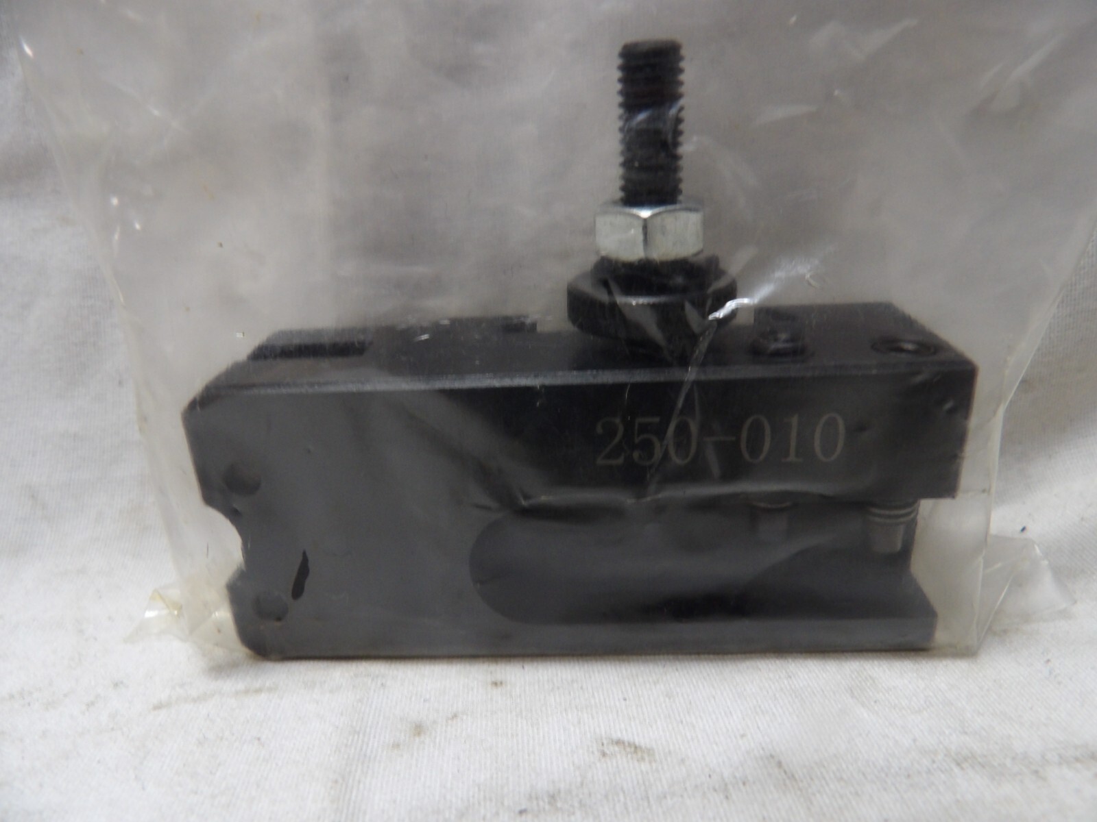 Quick Change for Post Holder 250-010