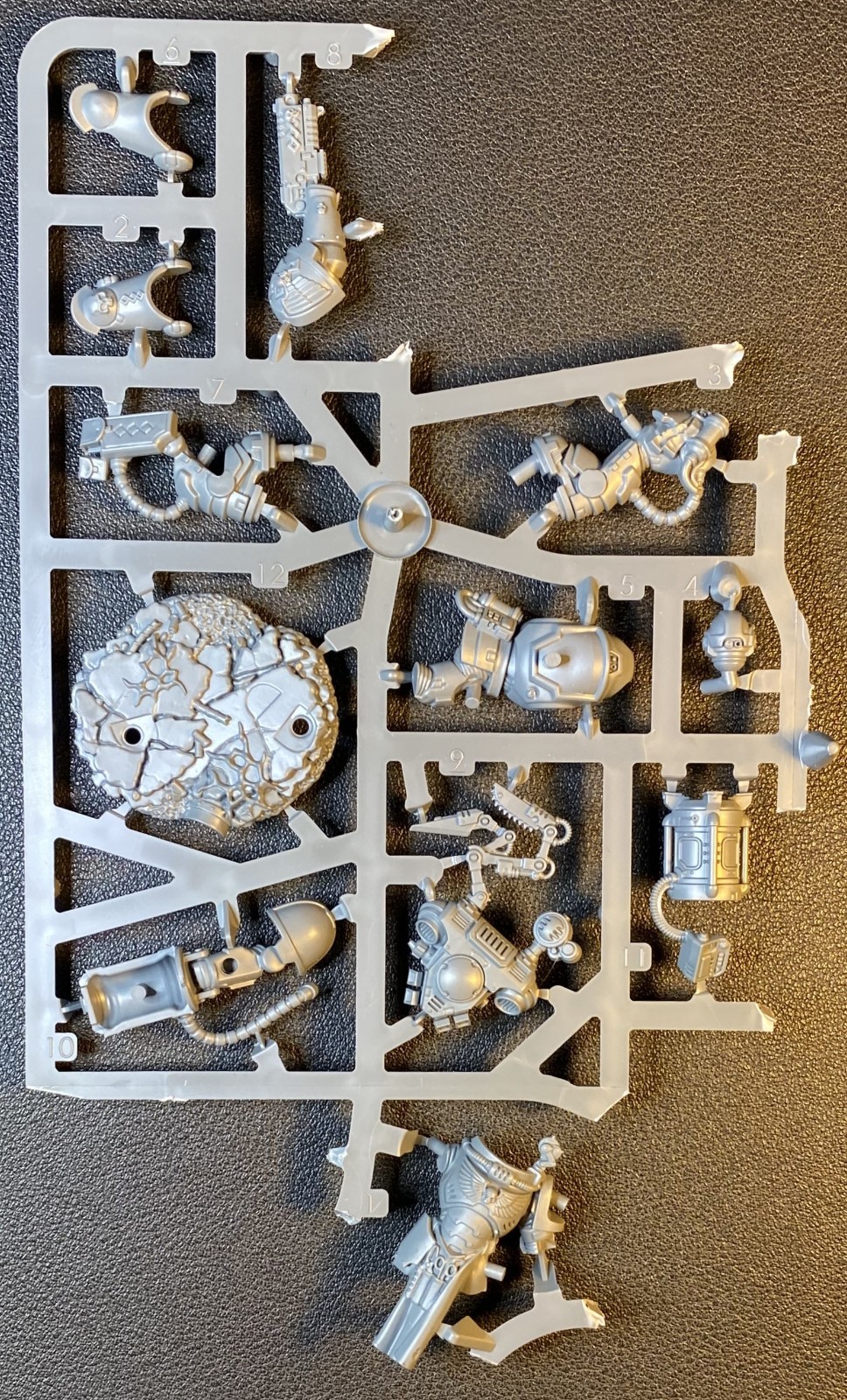 Apothecary Biologis Heroes of the Chapter Space Marines Warhammer 40k - NoS (x1)