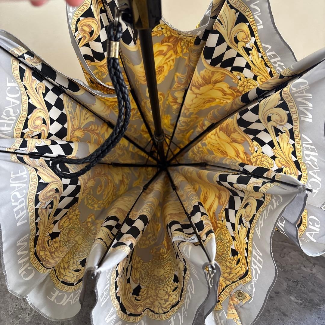 Vintage Gianni Versace Baroque Gold pattern foldable umbrella Authentic Used
