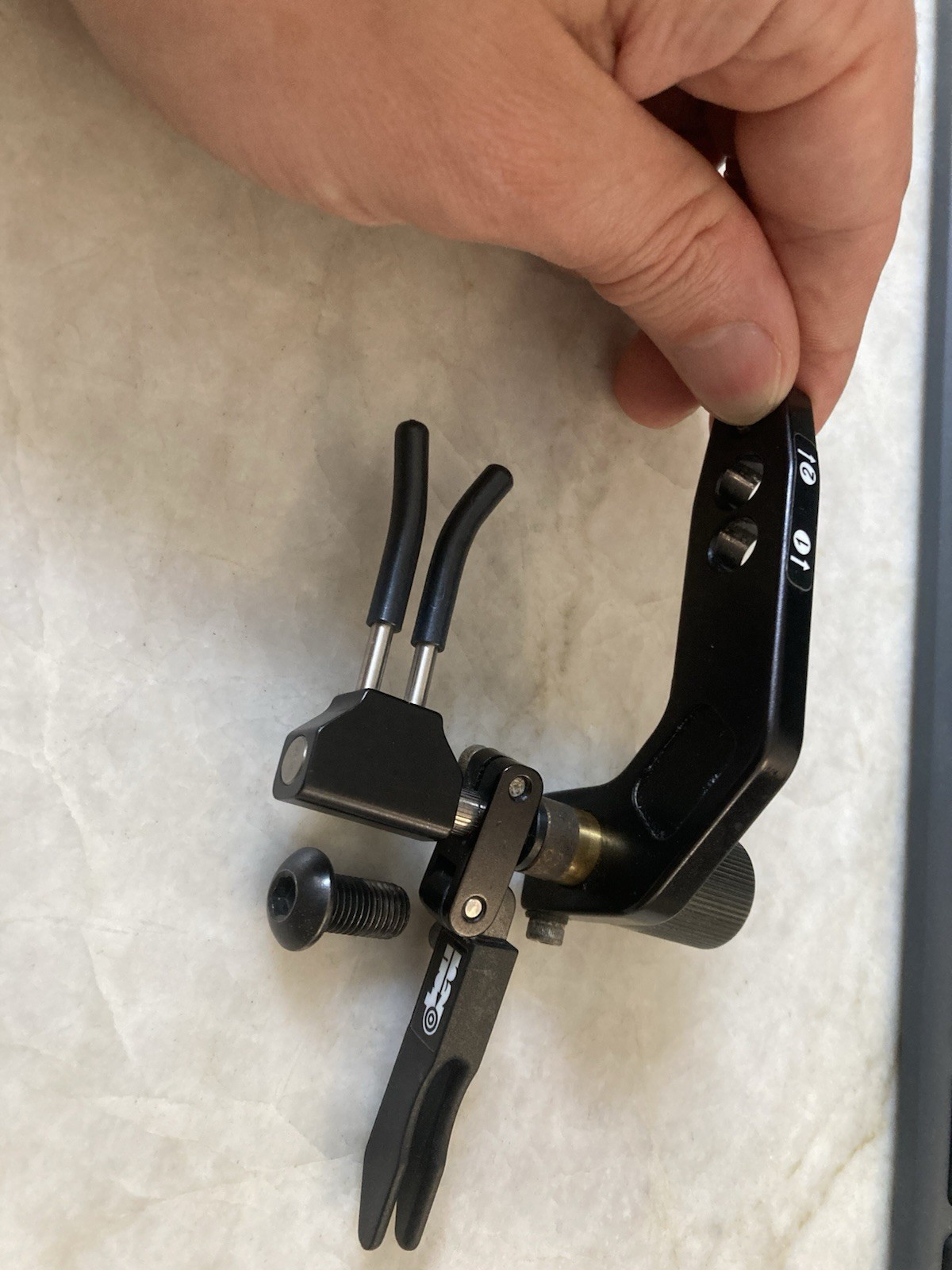 NAP Quiktune Drop Away 2000RG Right Hand Arrow Rest