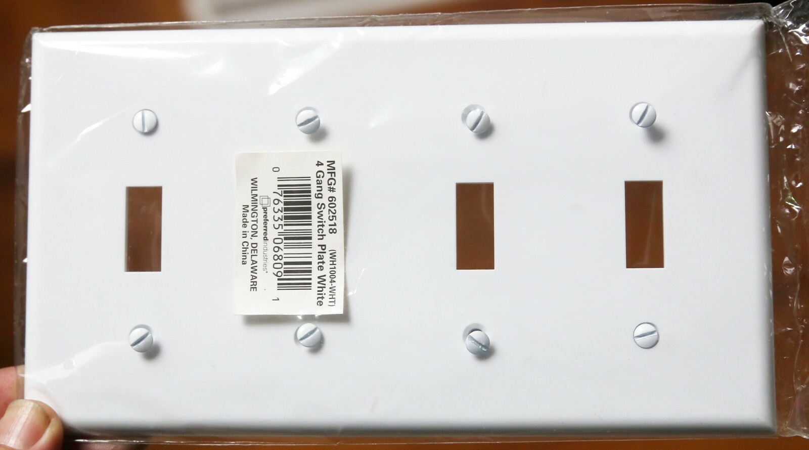 Preferred Industries 4 Gang Switch Plate White Plastic Lot of 4 New Sealed