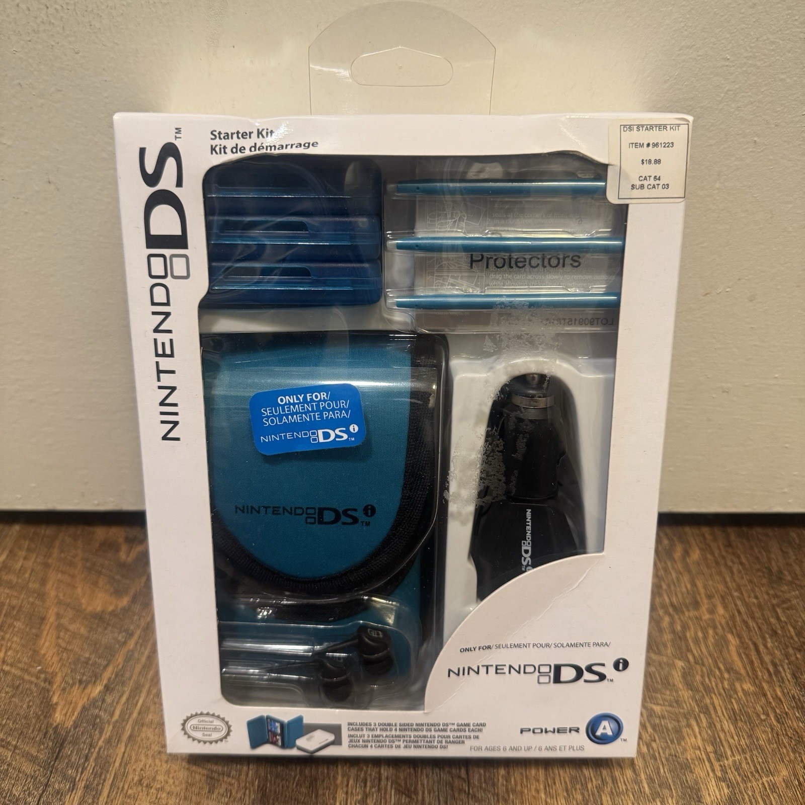 NEW 2009 Nintendo DS Power A Starter Kit 11 Piece Set Game Teal