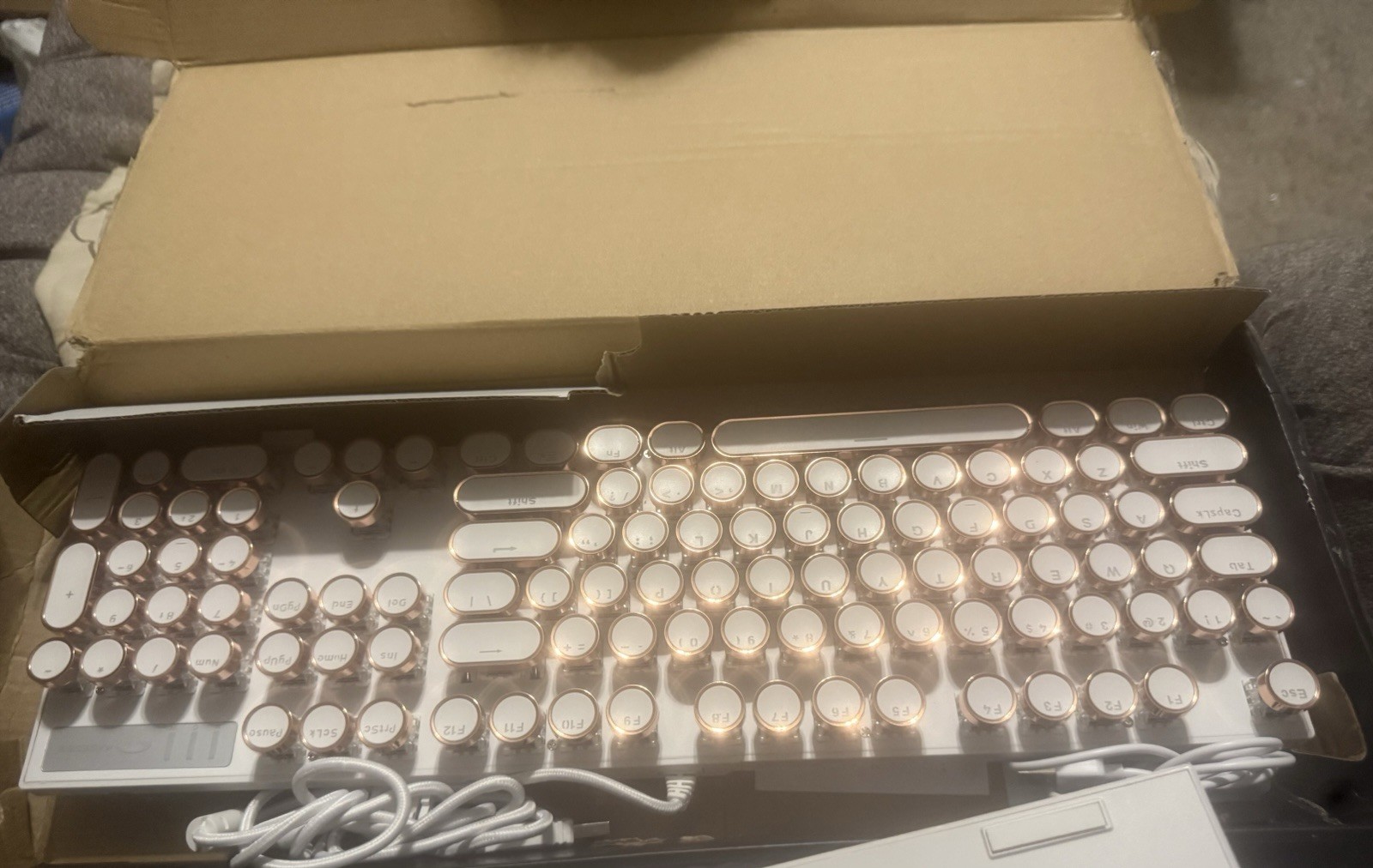 MageGee MK-Storm Mechanical Backlit Modes Gaming Keyboard OPEN BOX WHITE