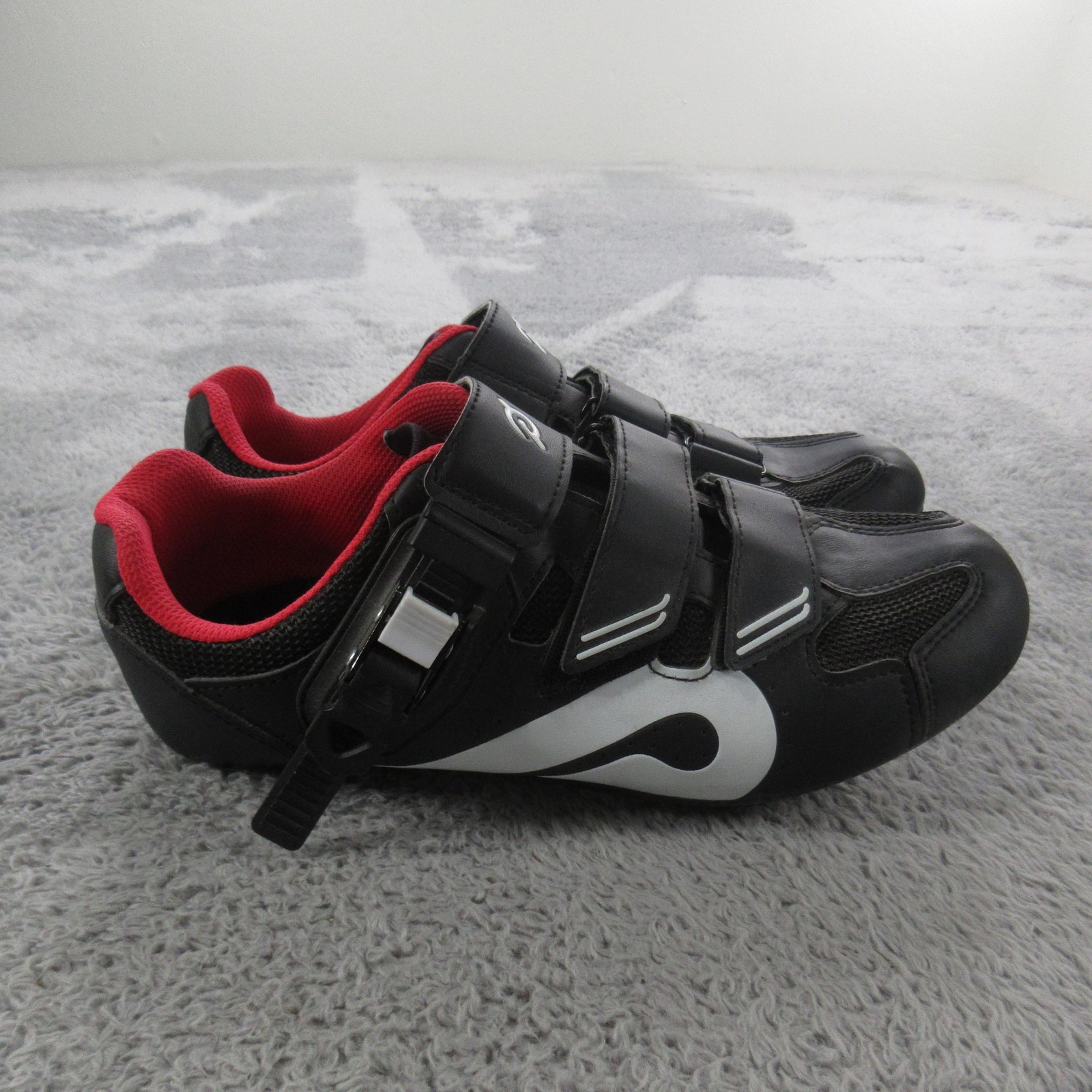 Peloton Cycling Shoes EU 39 Black Red Clipless Delta Cleats Indoor Spin Bike