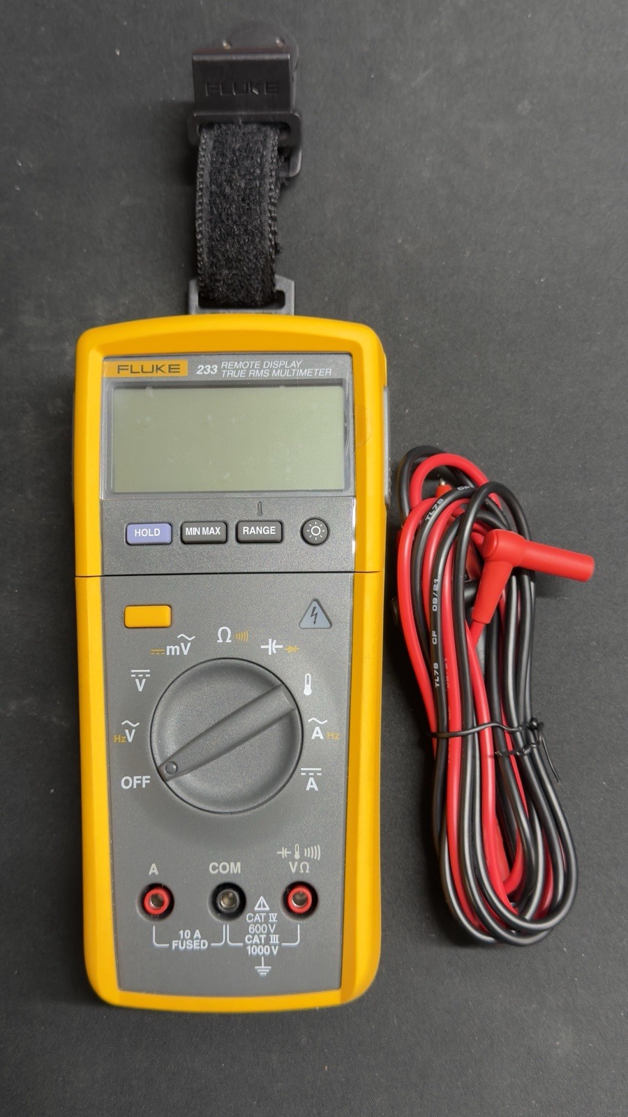 Fluke 233 Remote Display True RMS Multimeter Comes With A Case