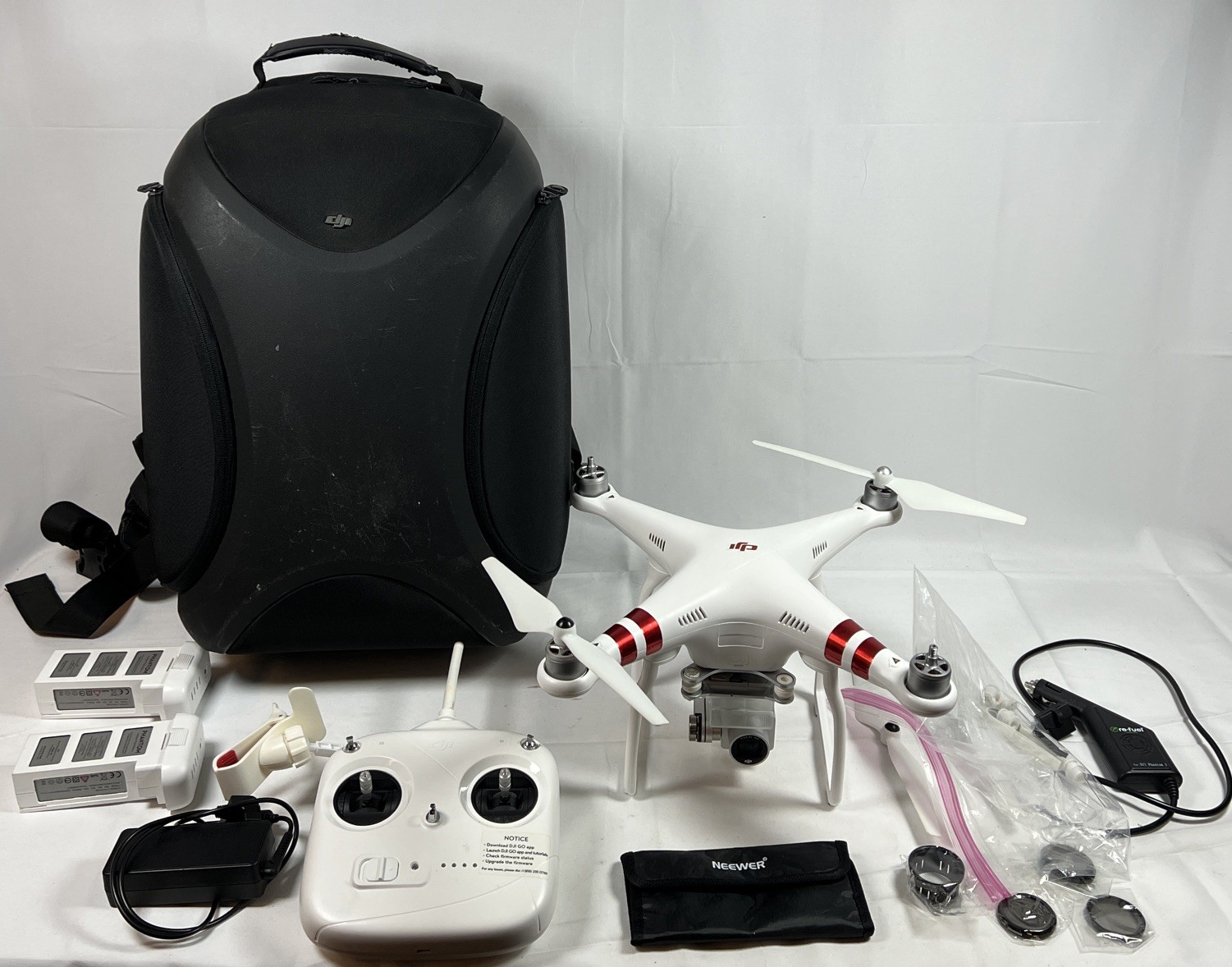 DJI Phantom 3 Standard Camera Drone Lot W/ Backpack & More/ SOLD AS IS FOR PARTS
