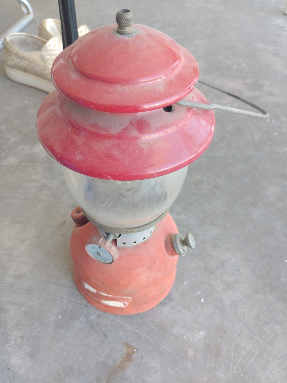 Vintage Coleman Lantern 200A single Mantel 1963