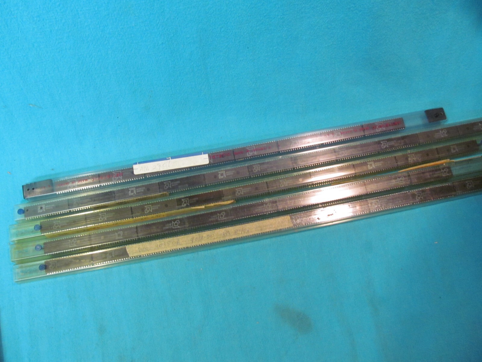 LOT OF 40 AM1901 CPC BPC 40 PIN DIP IC CHIPS