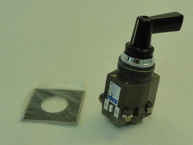 202290 New-No Box; Idec ACSNO004 Cam Switch 10A 600V