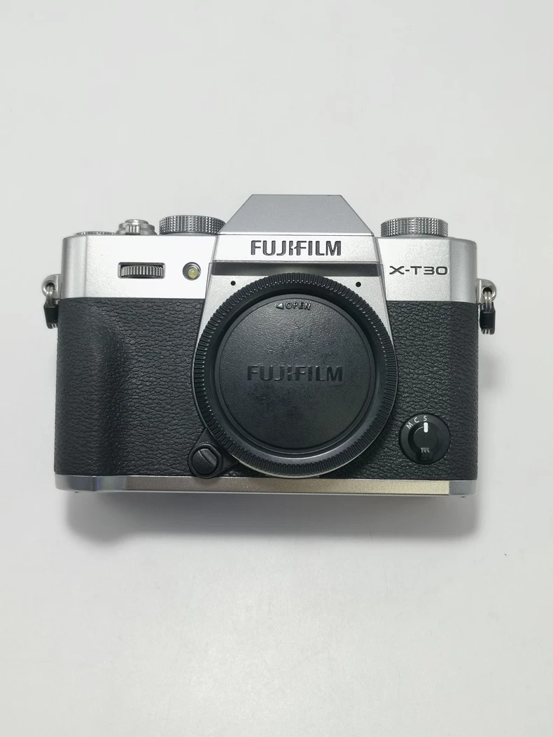 Fujifilm X-T30 26.1MP Mirrorless Camera with 16-50mm F3.5-5.6 OIS II Lens Kits