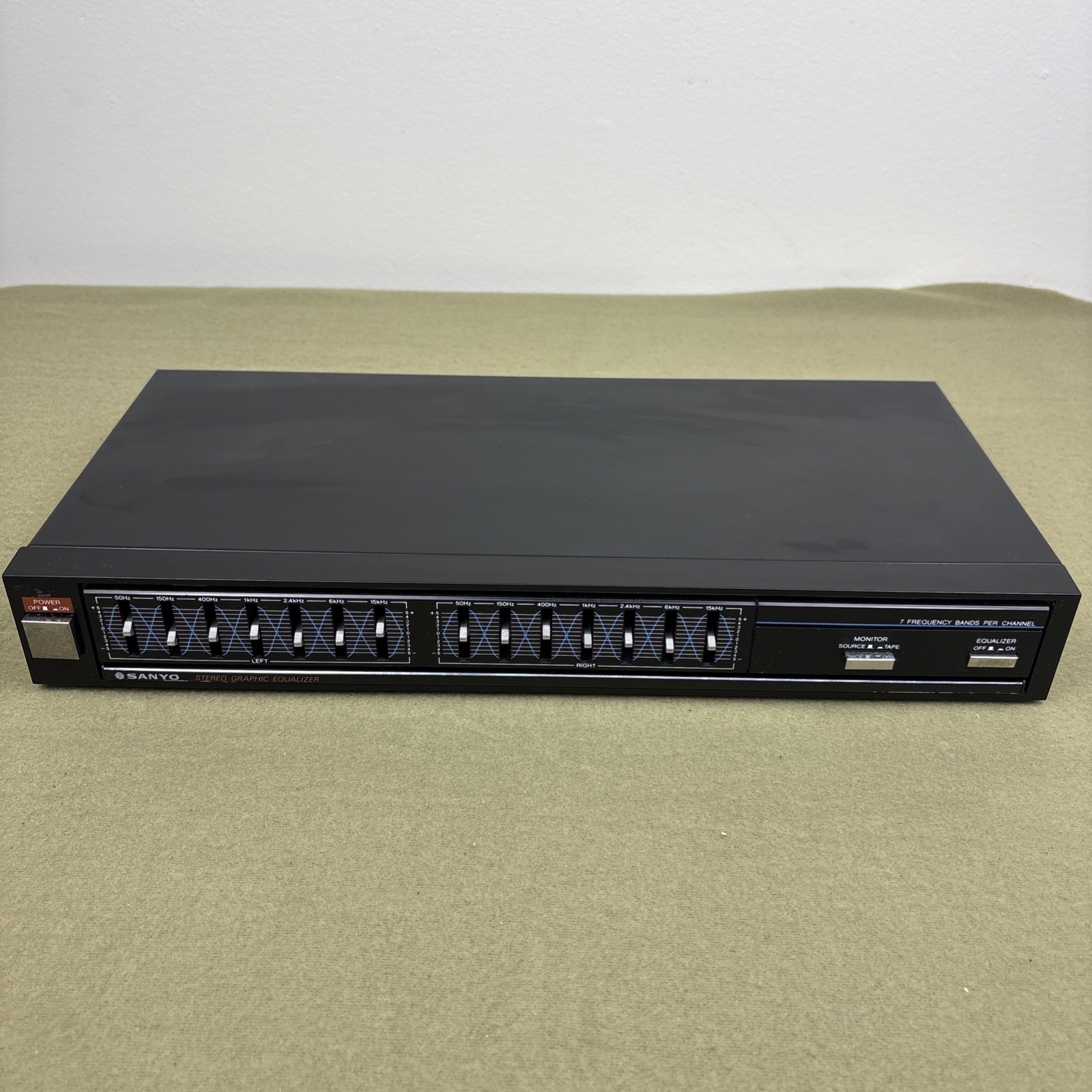 Sanyo EG-687 Stereo Graphic Equalizer Tested Working For JA-687 System