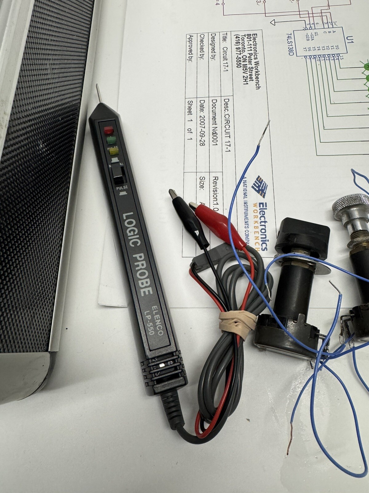 Elenco Electronics XK-700 Digital/Analog Trainer