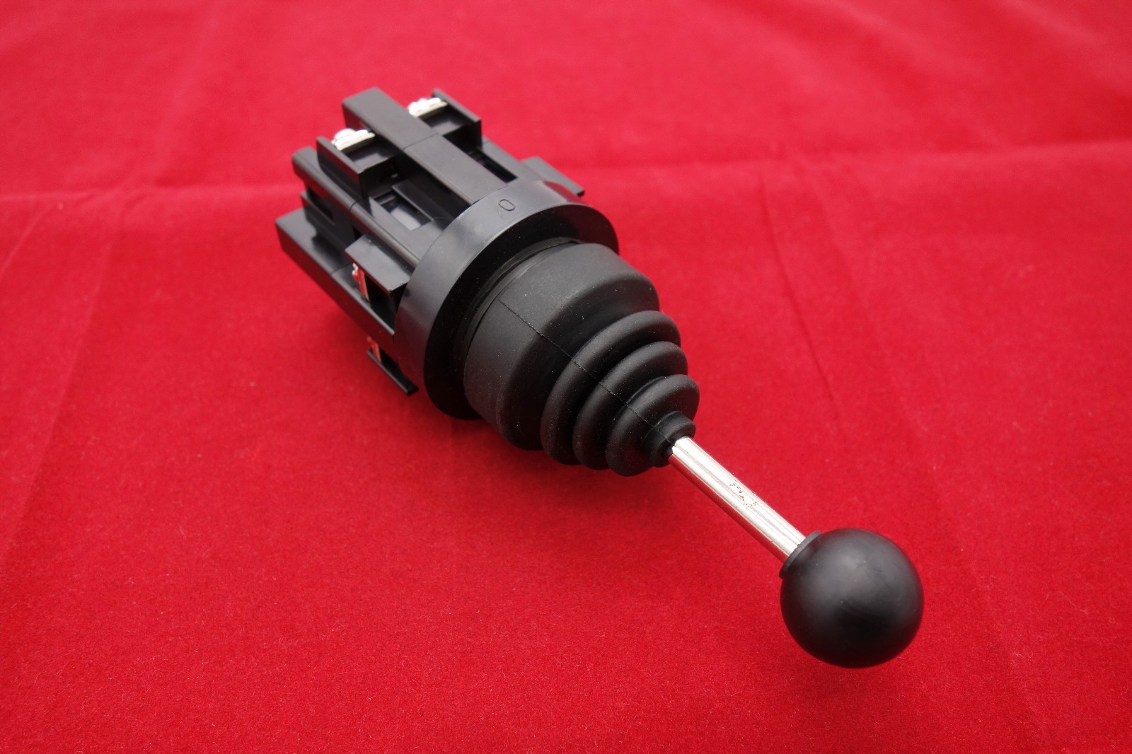 1x 30mm 4 Direction Maintained Monoleaver Joystick controllers Cutout Self reset