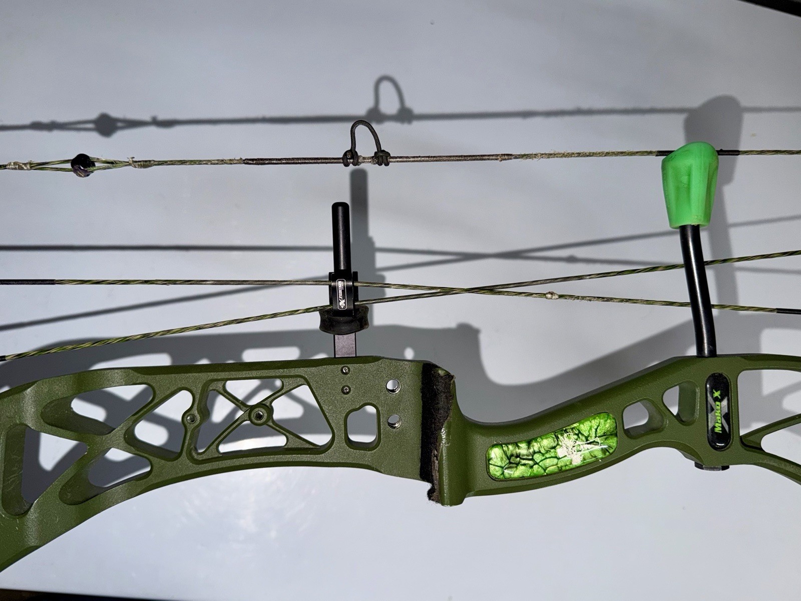 Xpedition Mako X compound bow