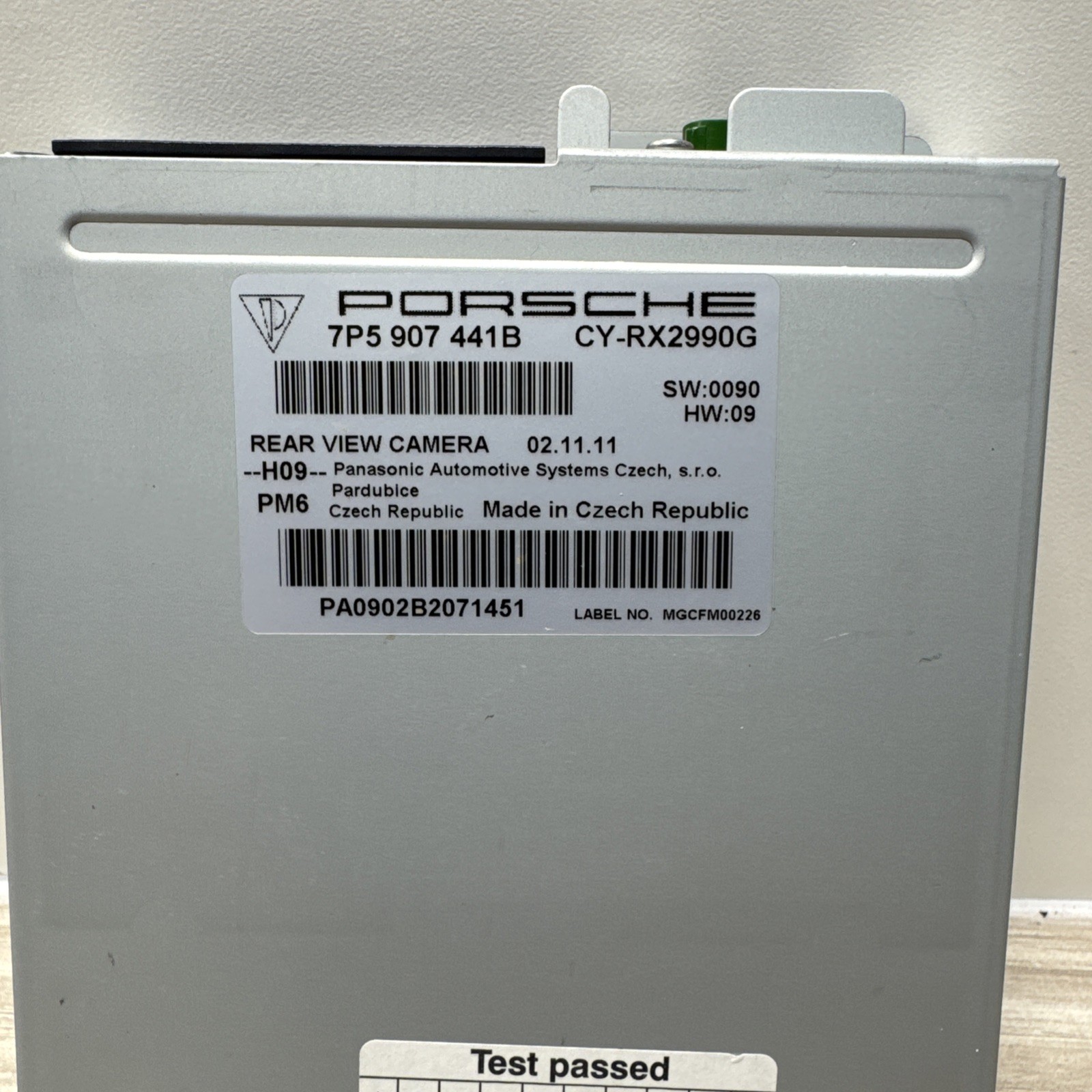 2011-2014 PORSCHE CAYENNE - REAR VIEW / Backup Camera Control Module
