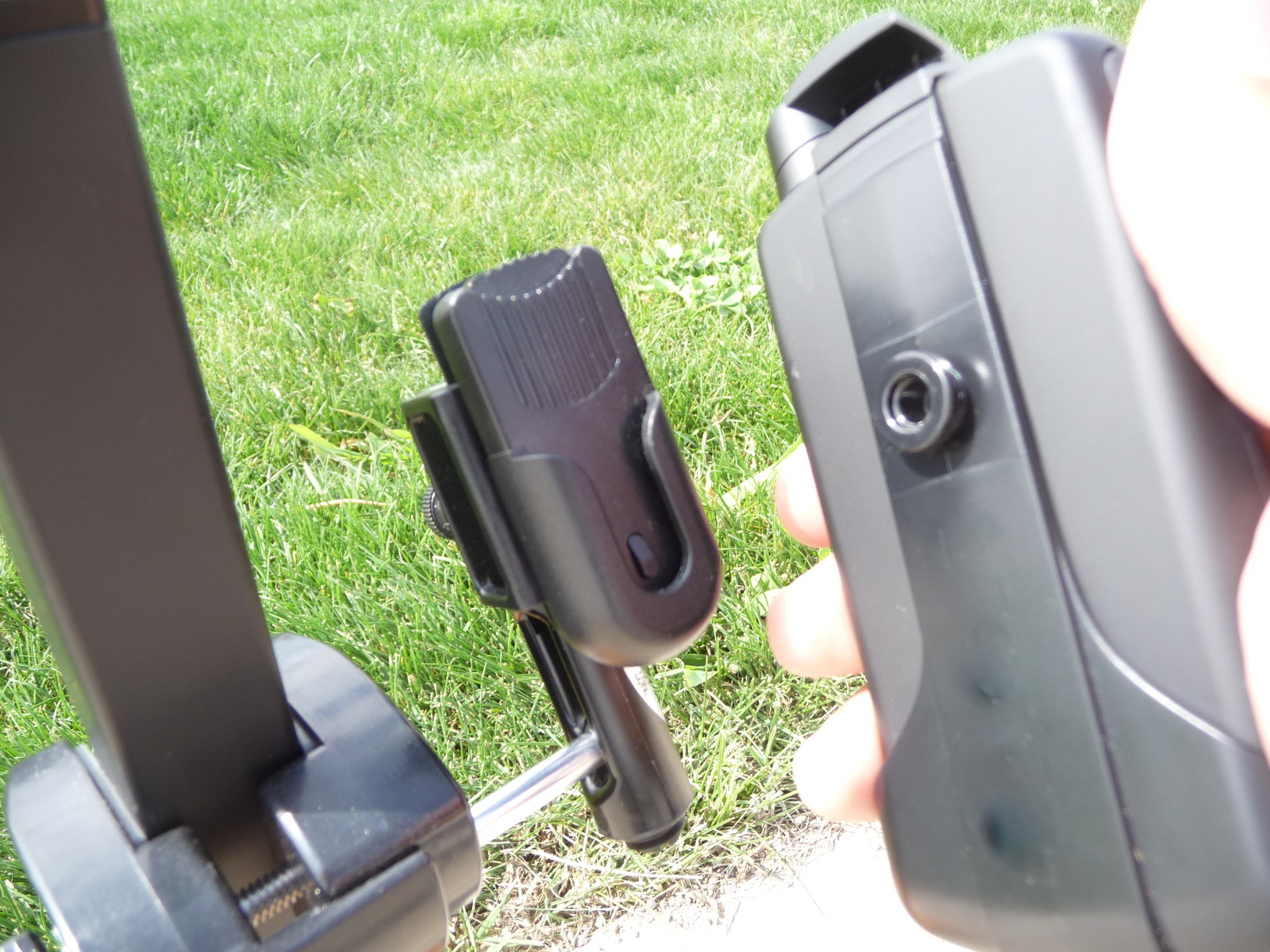 Golf Cart gps Mount for SkyCaddie - Stop using the Cup Holder