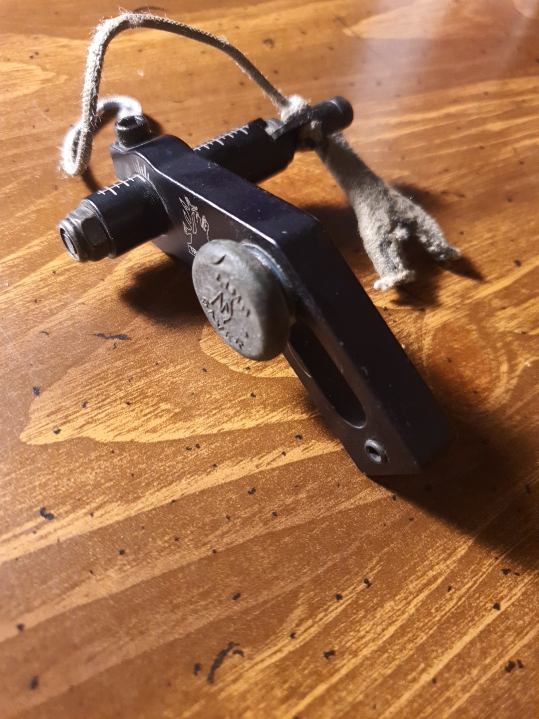 Trophy Taker Dropaway Arrow Rest Black