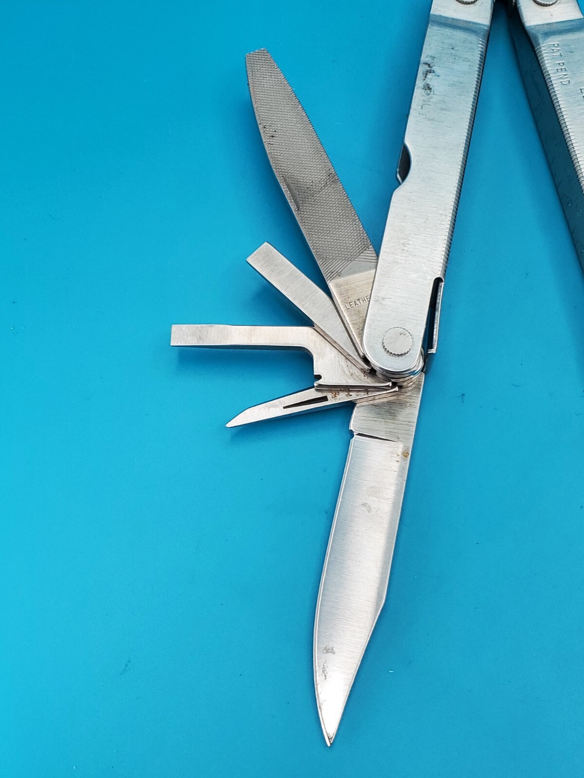 LEATHERMAN Super TOOL Multi Function Tool PLIERS, Stainless! 09-95 DATE!