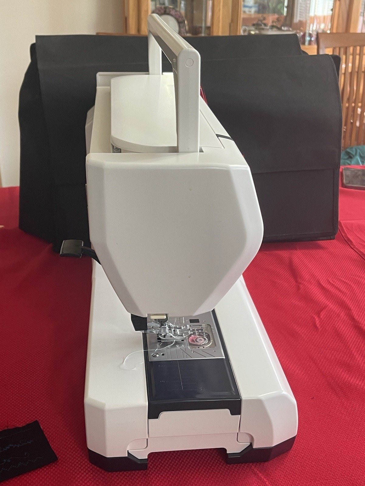 Janome Horizon Memory Craft 7700 QCP Computerized Sewing Machine