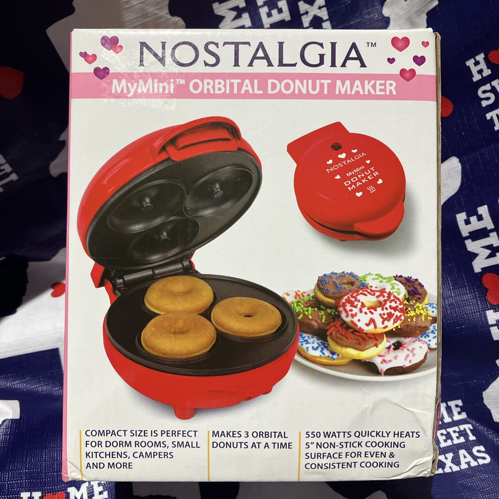 New NOSTALGIA My Mini Orbital Donut Maker Red Valentine's Day Sweetest Day