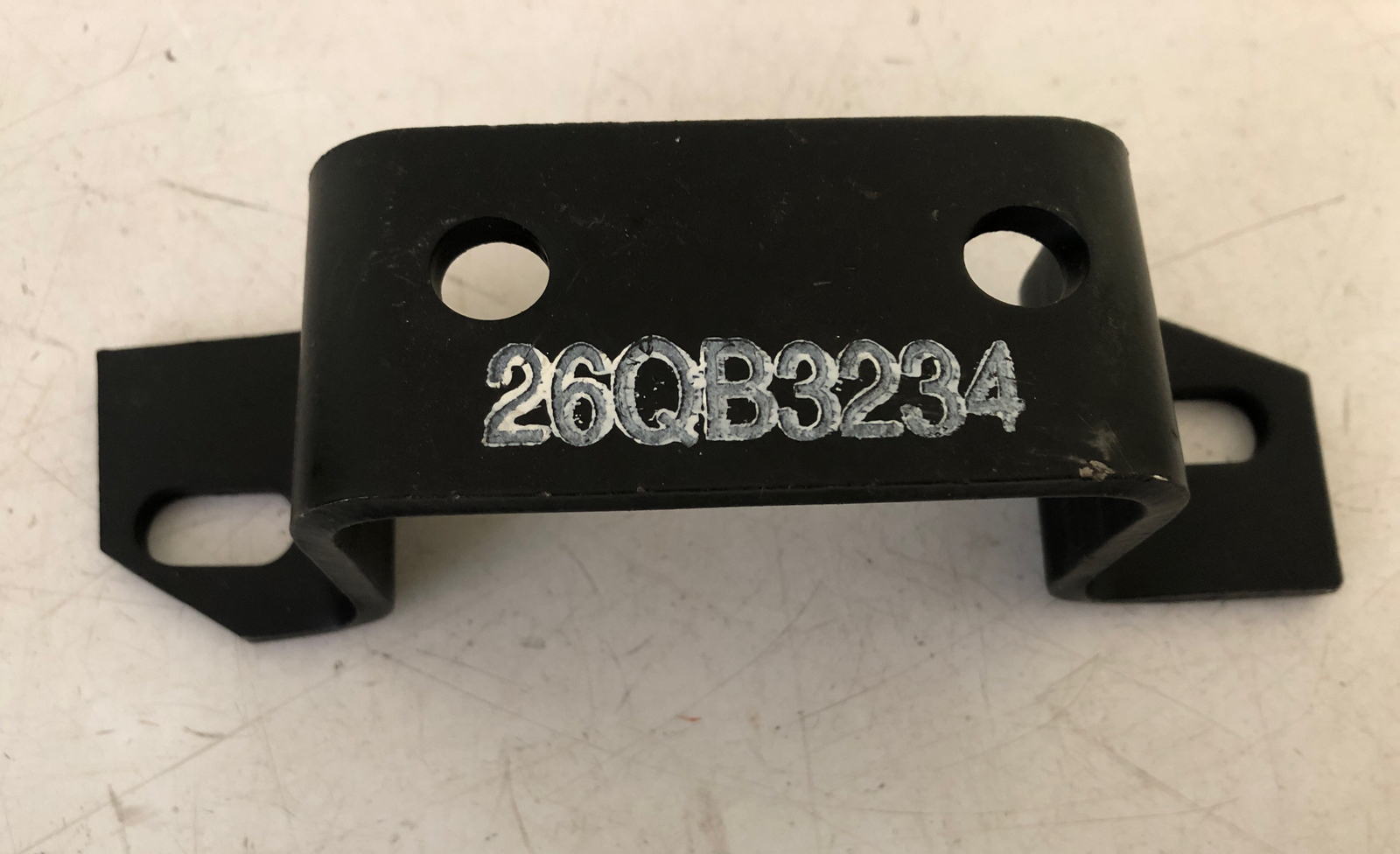 GENUINE MACK LEFT HAND SUSPENSION BRACKET 26QB3234 NEW OEM NOS