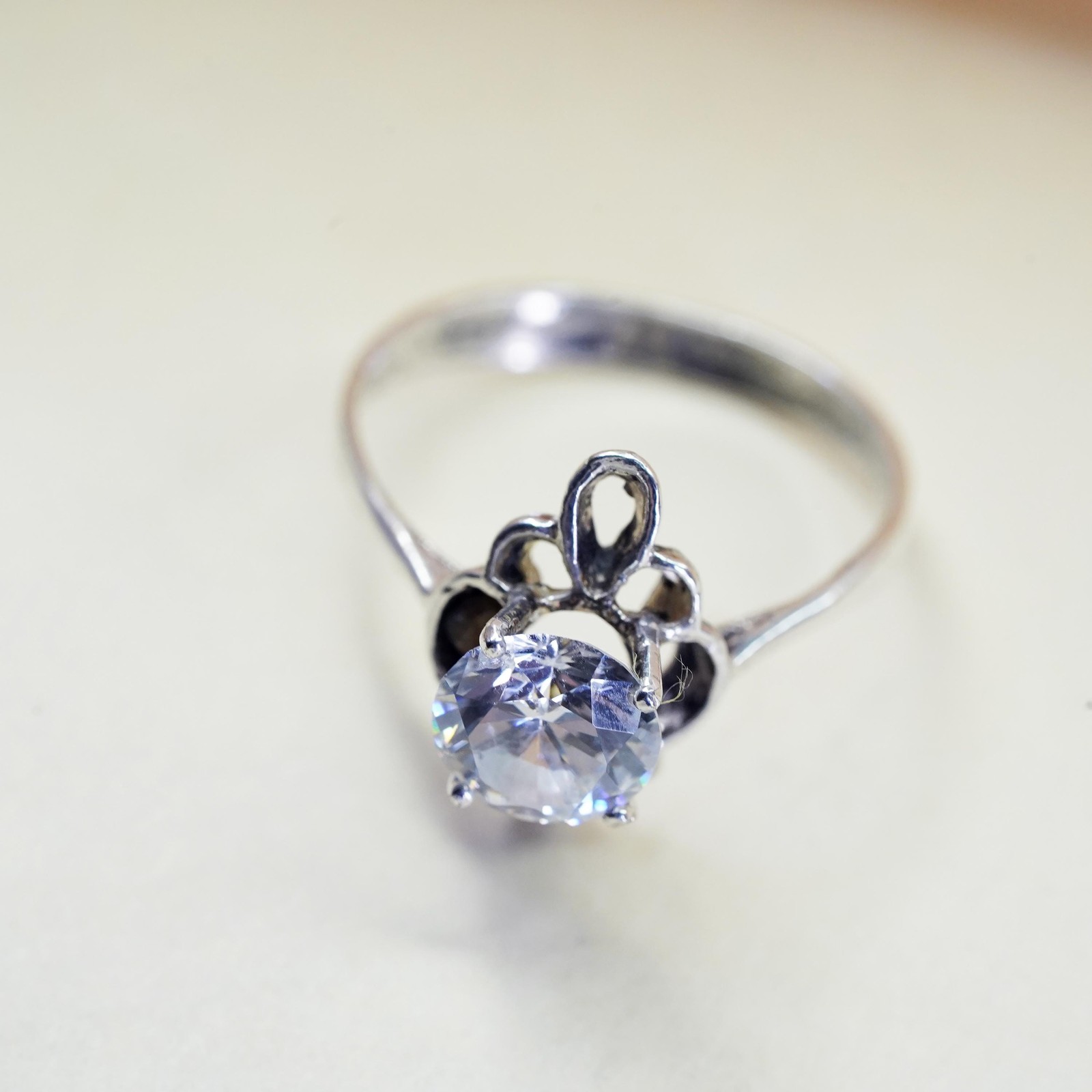 Size 5, vintage Sterling 925 silver Statement ring with cz