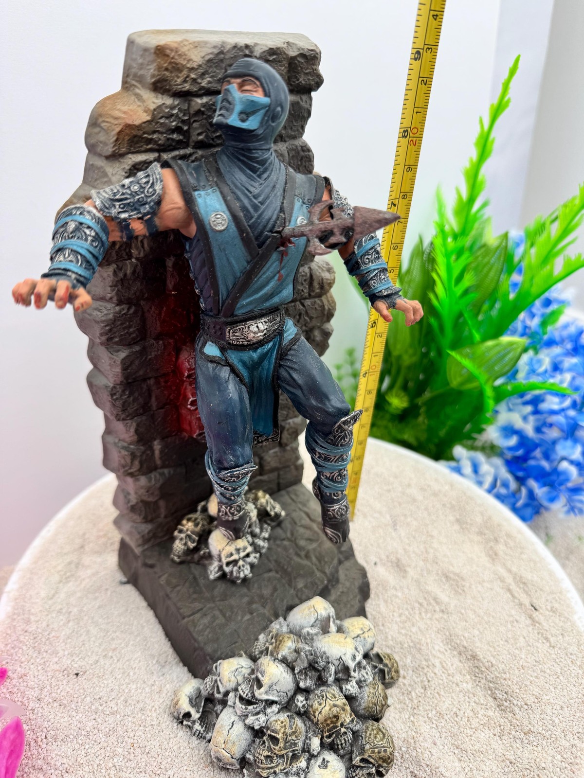 Mortal Combat Statue
