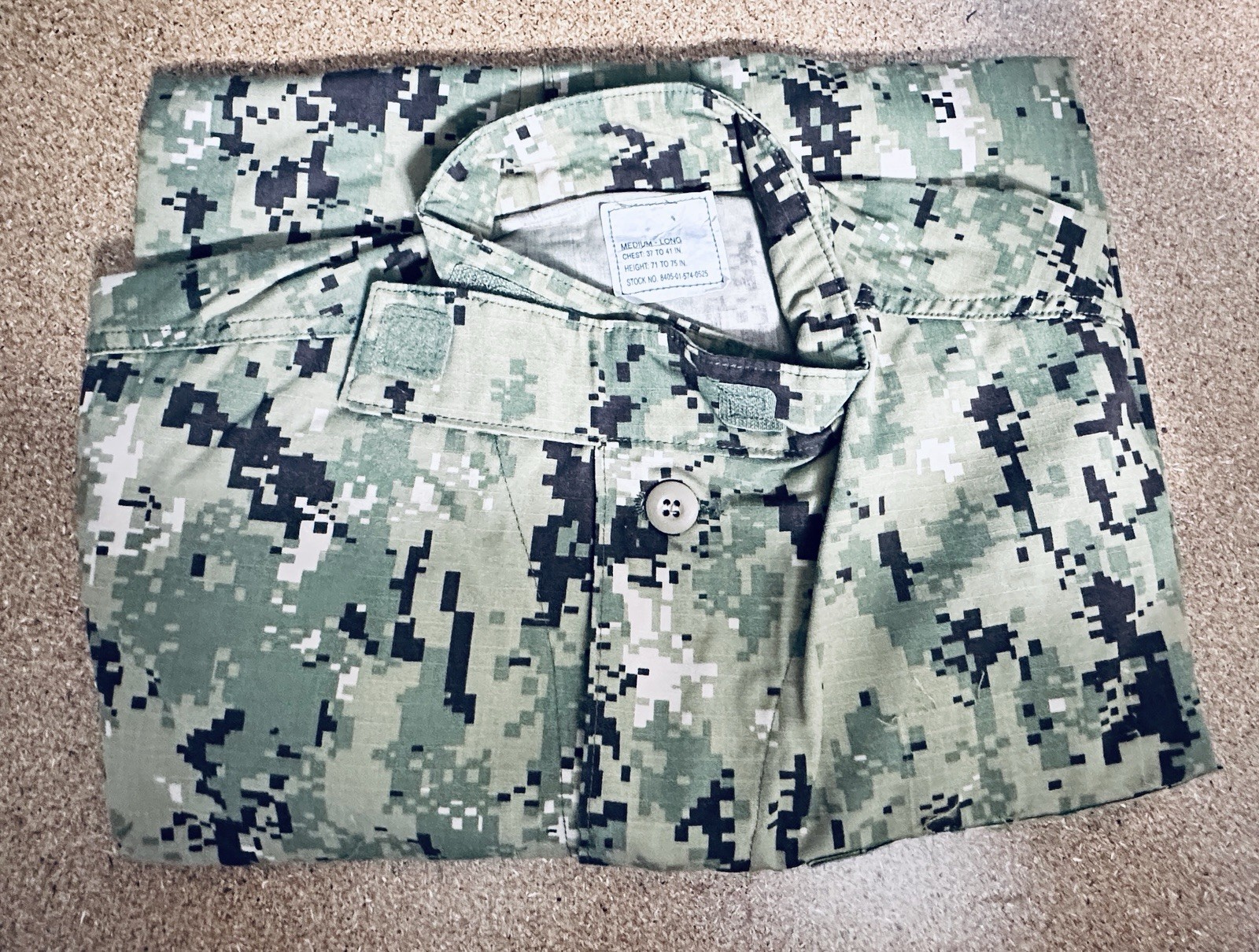 US Navy NWU Type III Medium-Long Blouse with Seabees patch