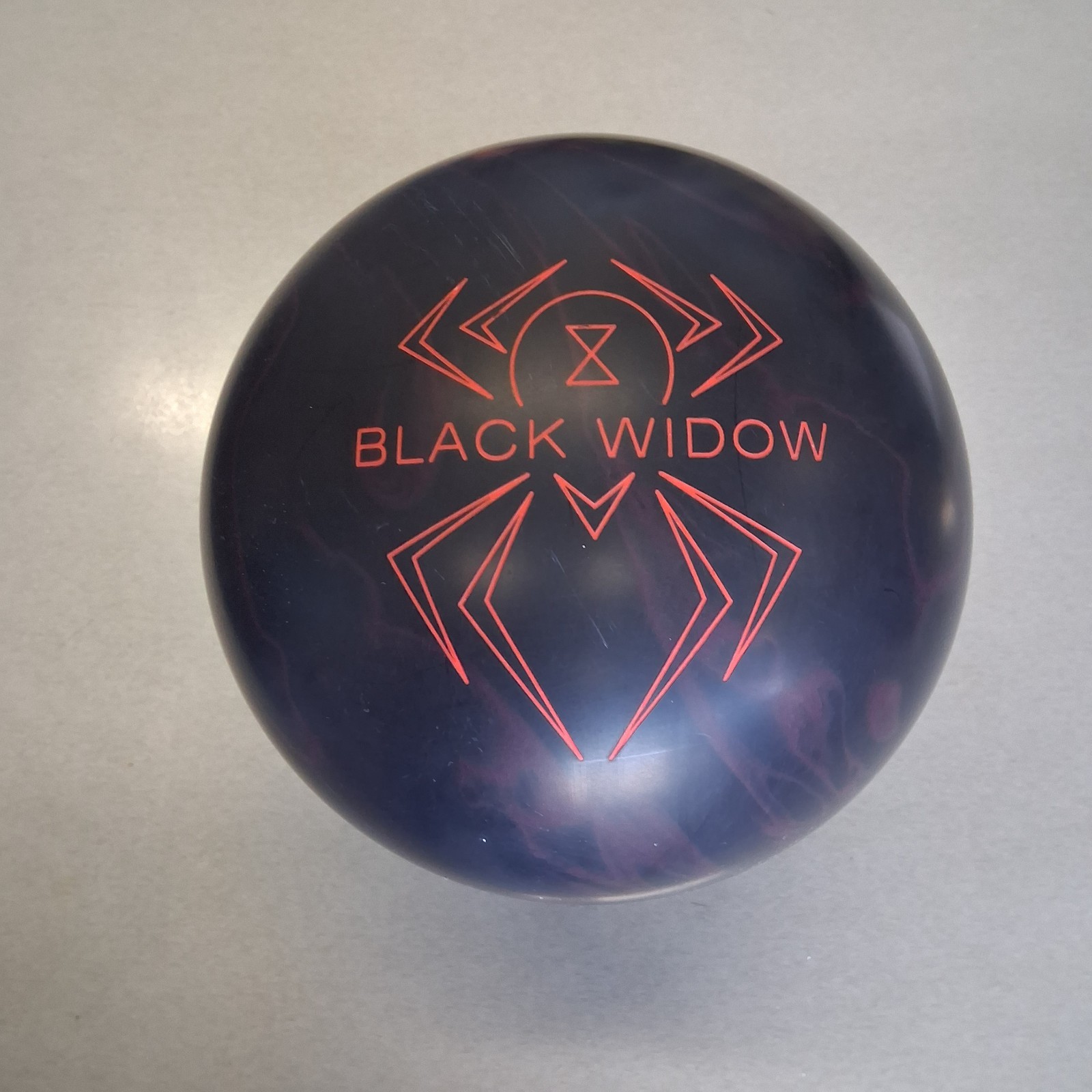 Hammer Black Widow 2.0 bowling ball 15 LB   new in box   #023