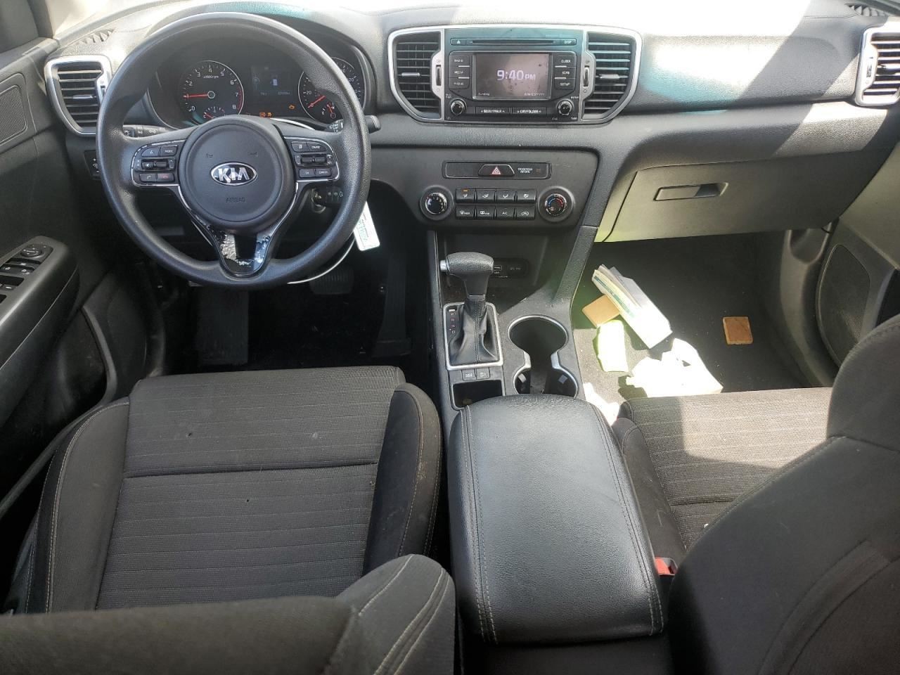 SPORTAGE 2018 Glove Box 4888648
