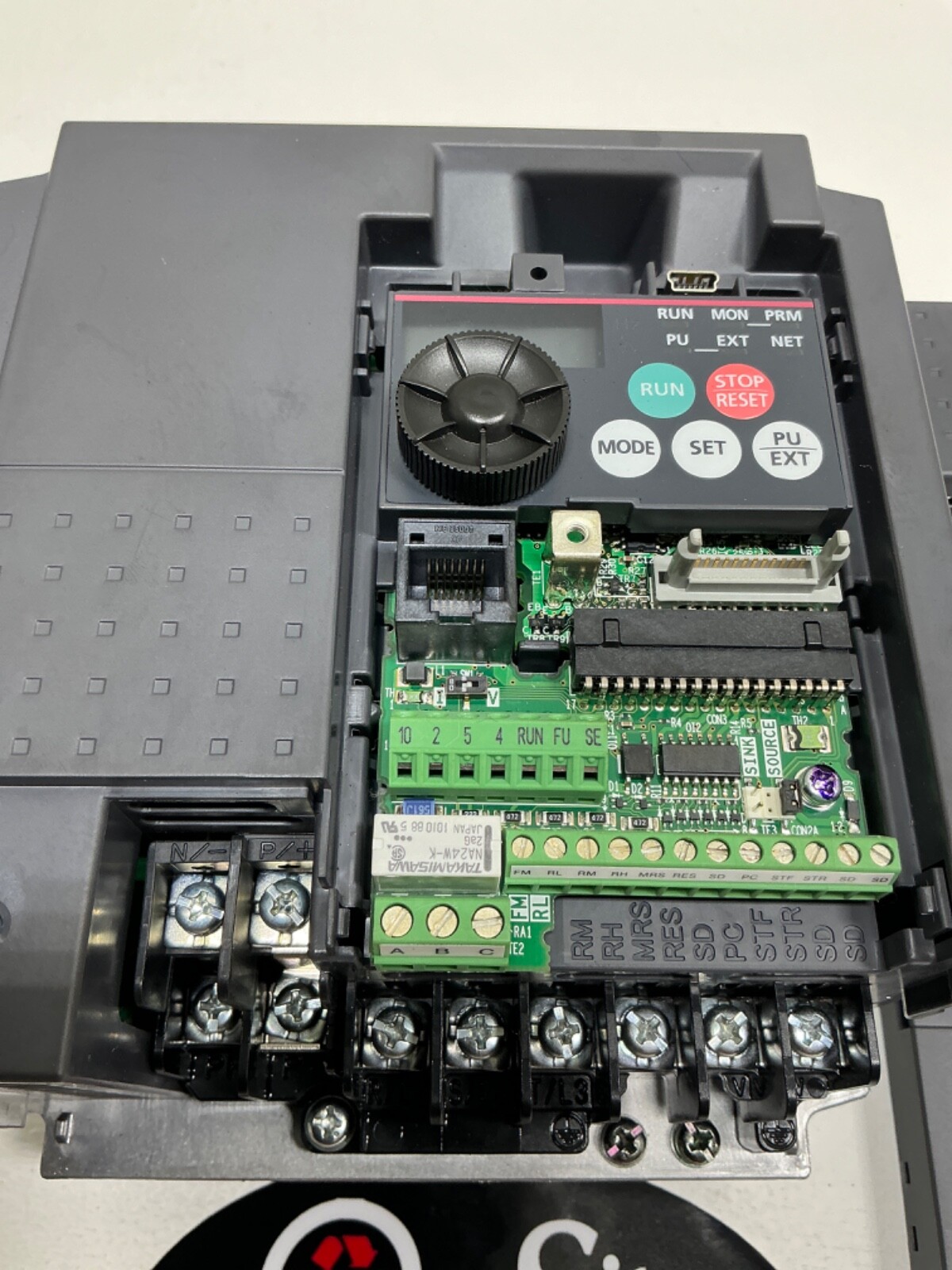 MITSUBISHI FR-E740-0.4K INVERTER DRIVE