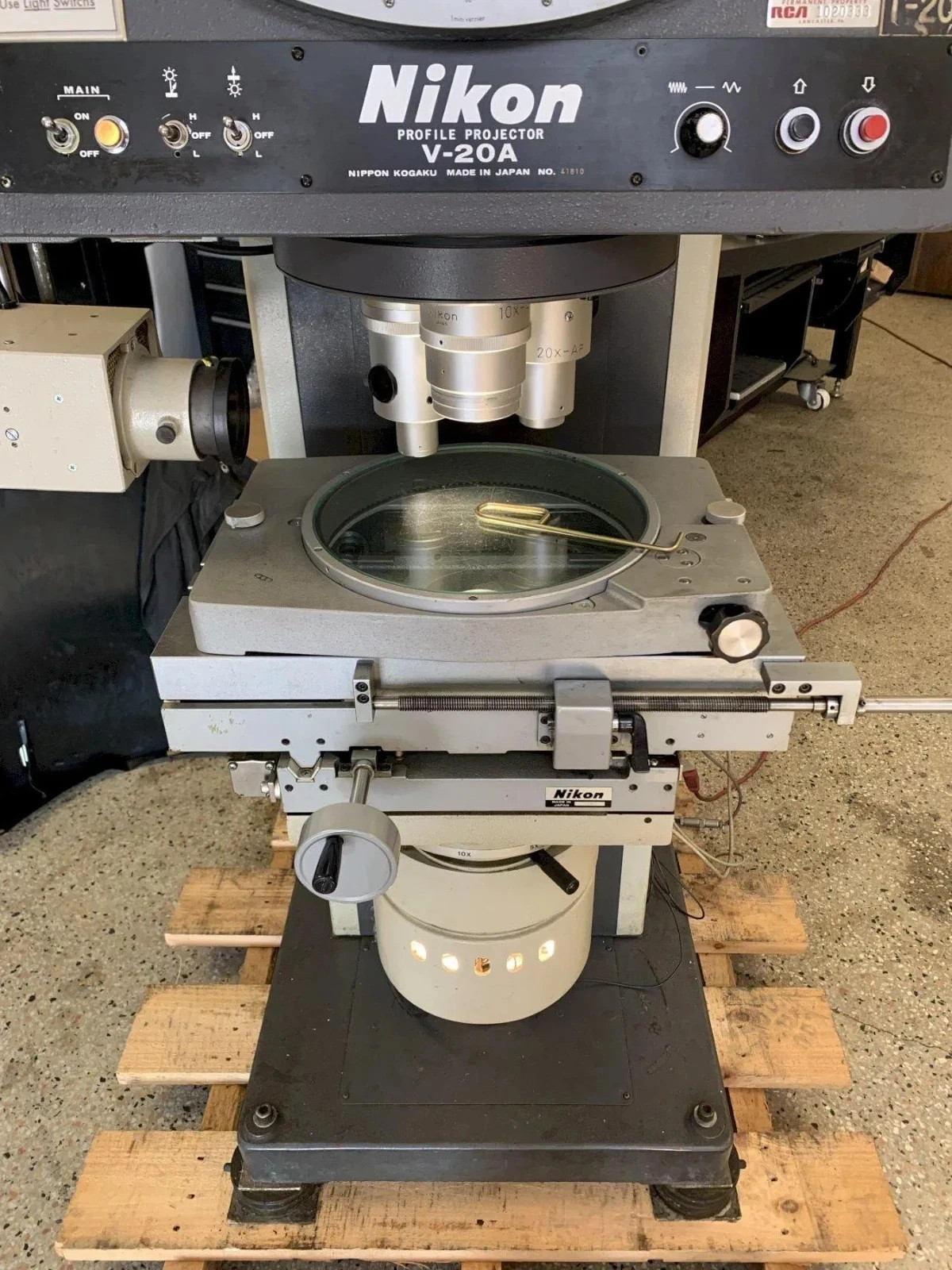 NIKON V-20A Floor Model Vertical Beam Optical Comparator / Profile Project