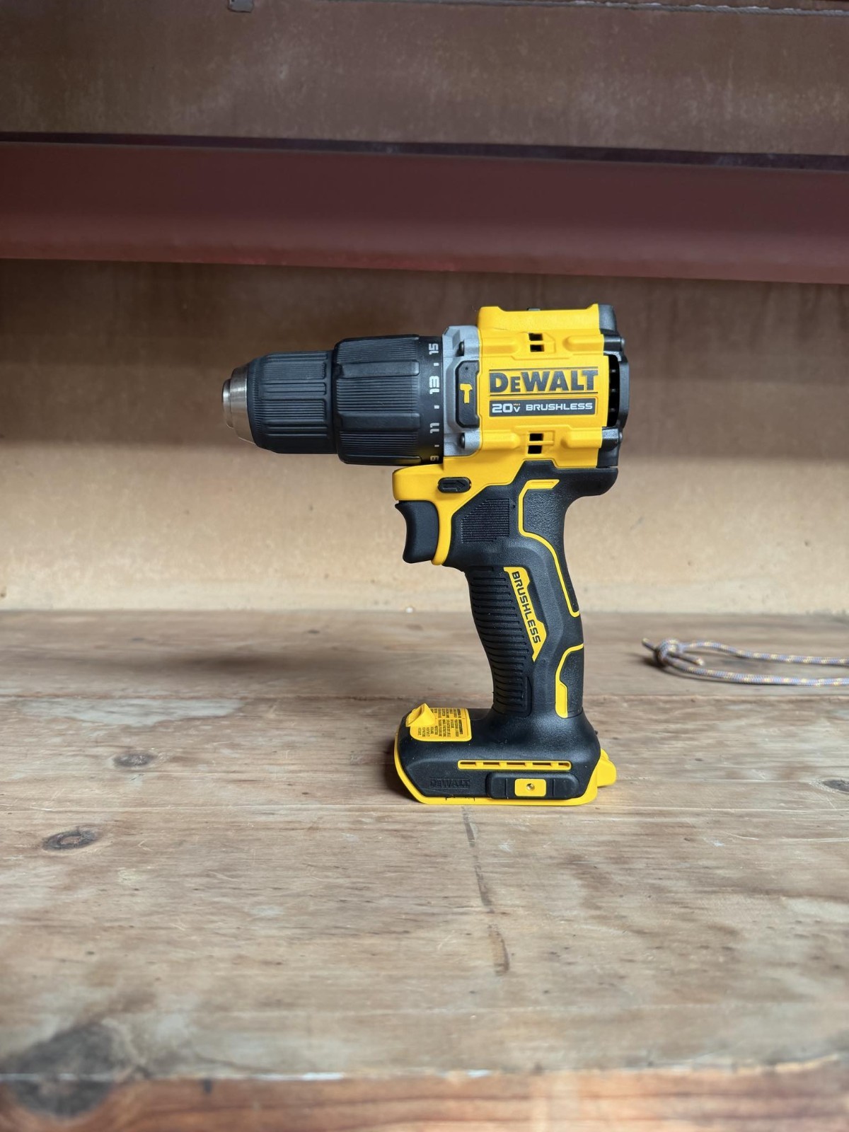 DEWALT ATOMIC Compact 20V Brushless Cordless Drill/Driver 1/2