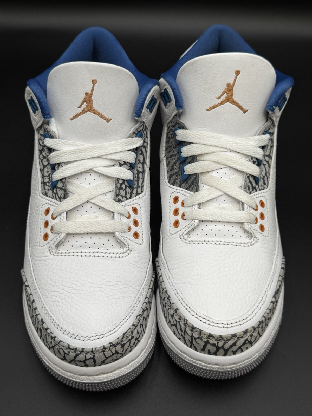 Size 8 - Jordan 3 Retro Mid Wizards shoes With Box! 🪄