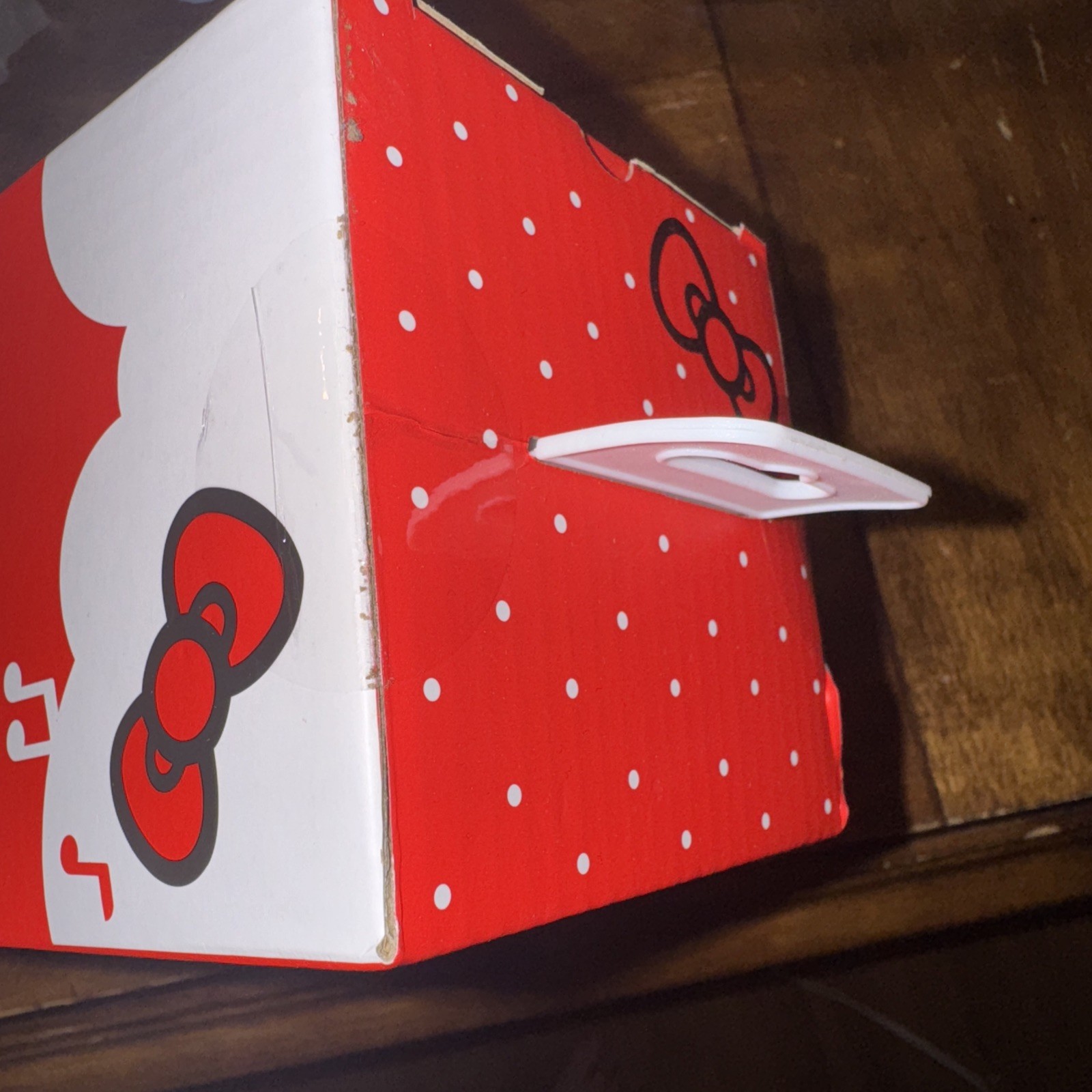 Hello Kitty Bluetooth Karaoke Microphone & Wireless Speaker USB Charging Red NIB
