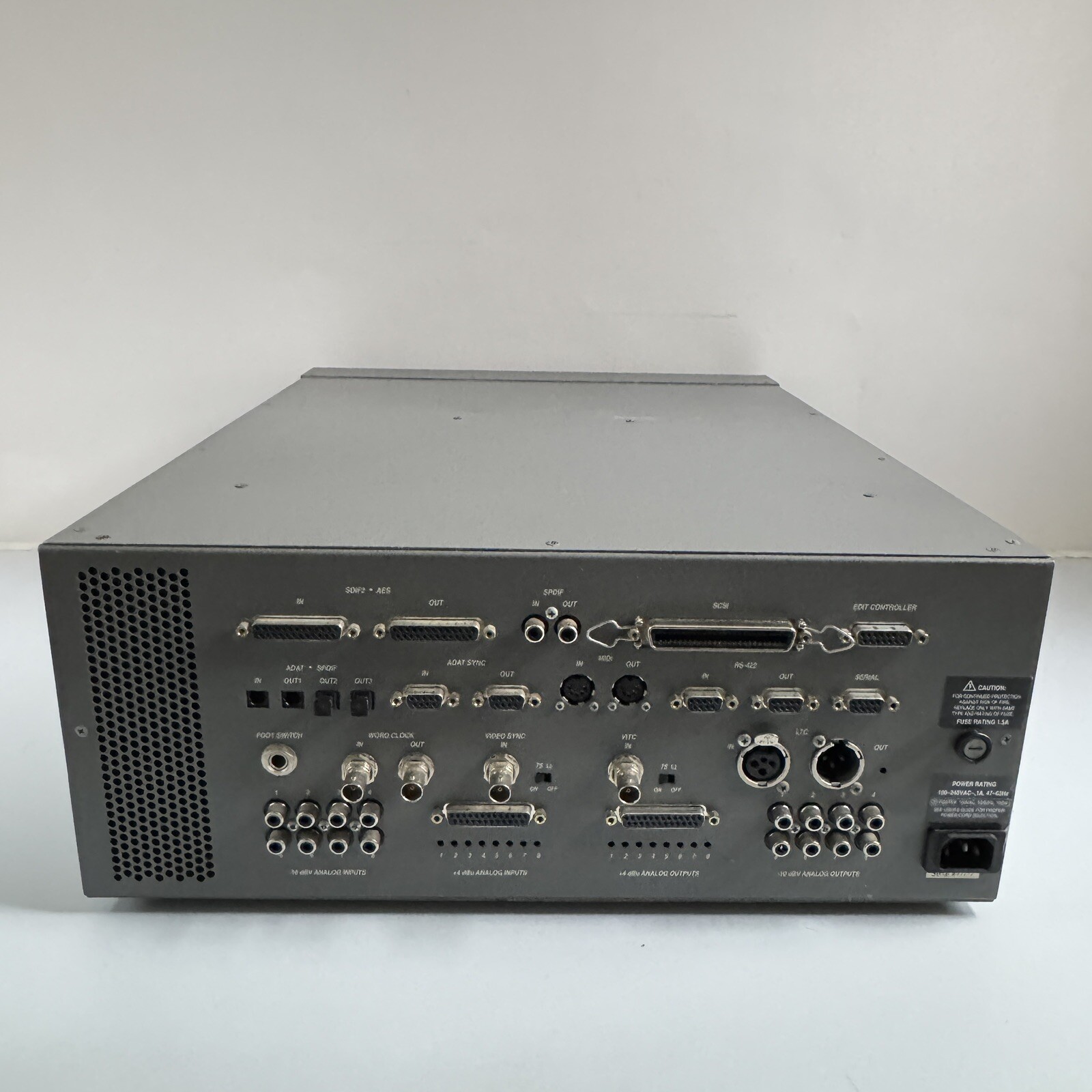 Fostex Foundation 2000 Digital Recorder / Editor 2000RE Remote Studio Multitrack
