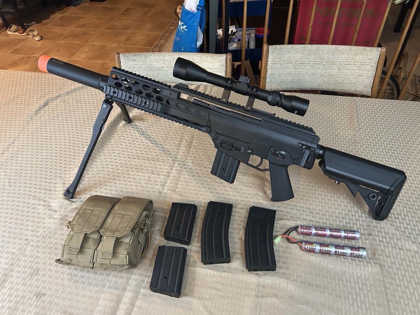Echo 1 Modular Tactical 2 w/ RIS Carbine AEG Airsoft Rifle W/ 4 Mags, Bipod