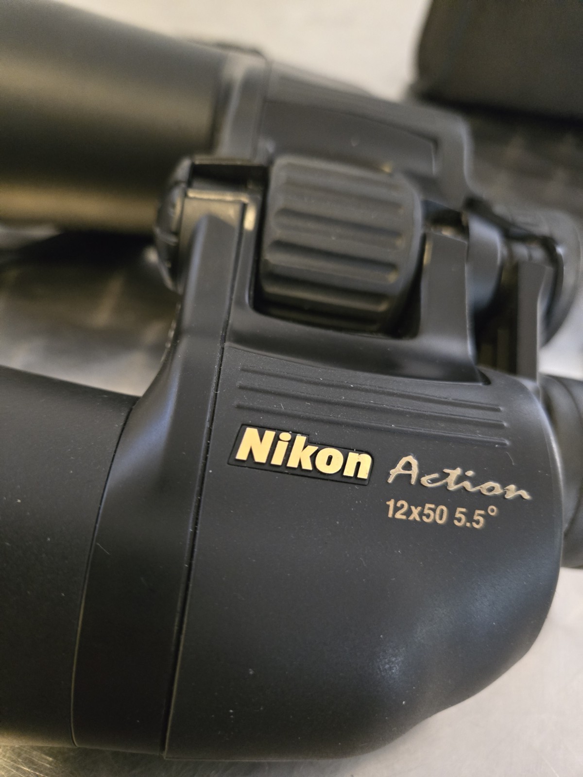 Nikon Action 12x50 5.5 Binoculars with Strap & Case & Lens Covers