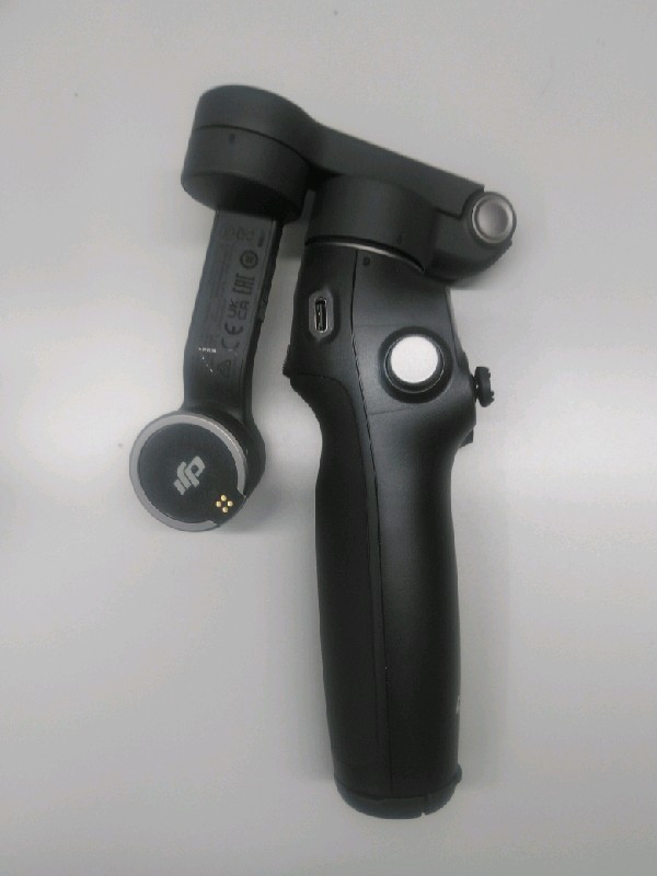DJI Osmo Mobile 7P Gimbal Stabilizer Native Tracking 3-Axis for iPhone, Android