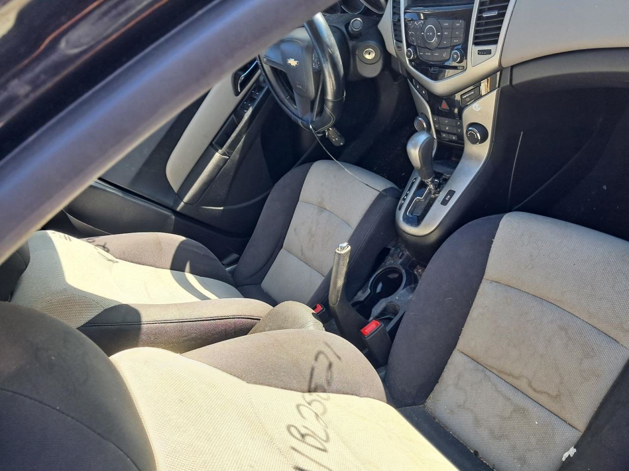CRUZE 2013 Glove Box 4904737