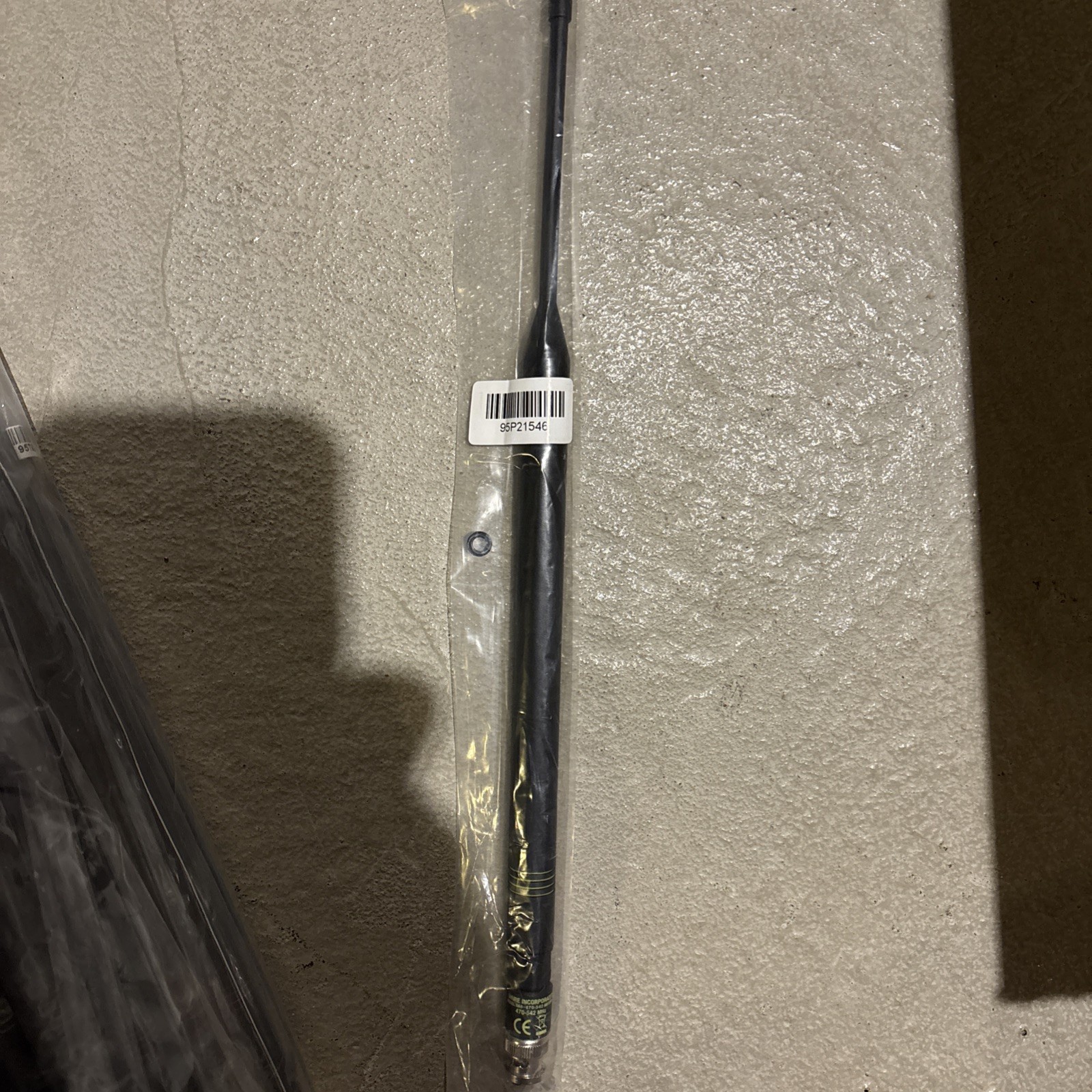 Shure 1/2 Wave Omni Receiver Antenna UA8 470-542 MHz 95p21546