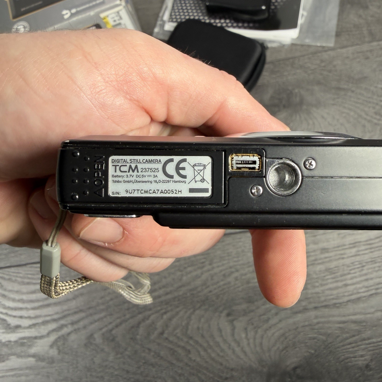 Tchibo Digitalkamera TCM 237525 Digital Still Camera 6MP Black Tested Working