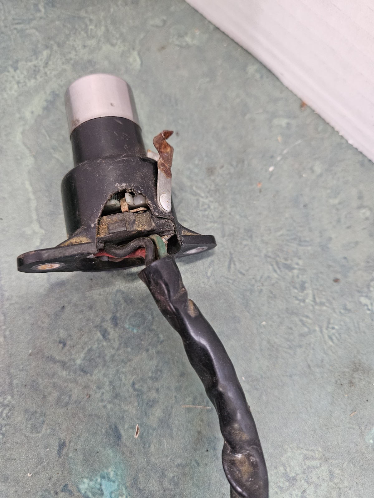 Honda OEM Vintage Ignition Switch W/ Key 5 Wire