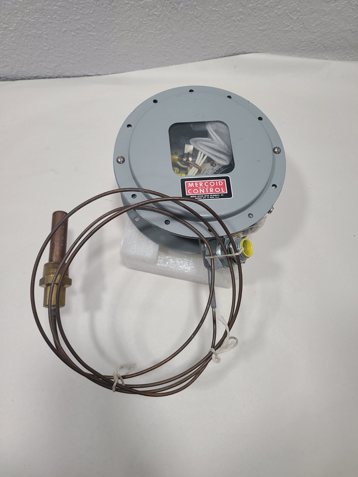 Dwyer Mercoid Daw-38-153-6 Mercoid Control Pressure Switch 1/8 Hp 120/240V , NOS