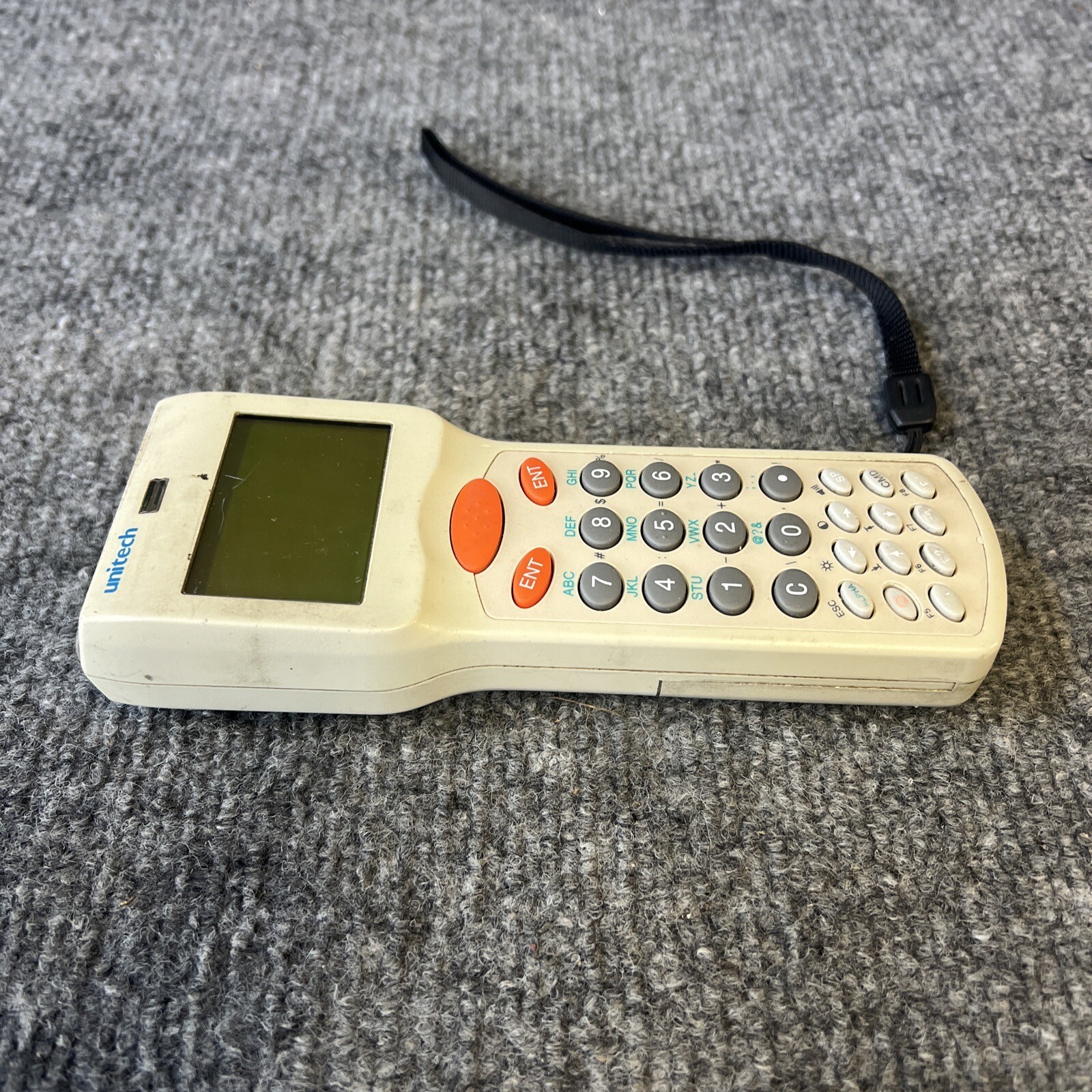Unitech PT-600 Data Collection Termianal Scanner Dead Battey Used