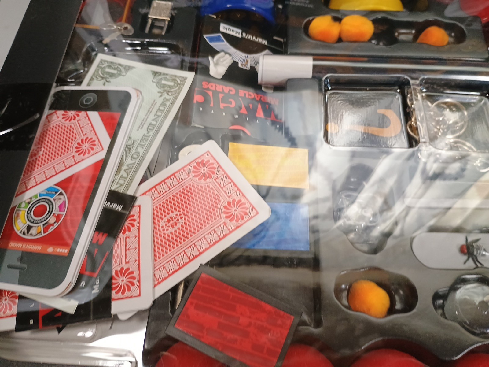 Costco Marvins Ultimate Magic 365 Tricks & Illusions Magic Set READ DESCRIPTION