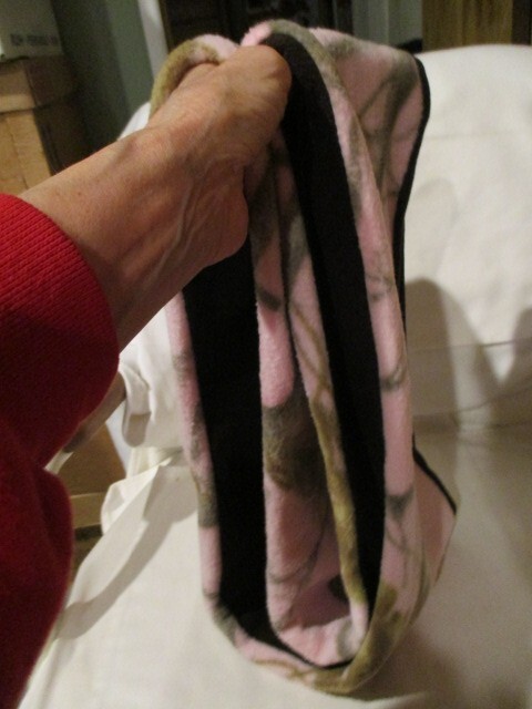 Endless Scarf 100% Polyester 8"W x 70" Around Pink/Black/Green